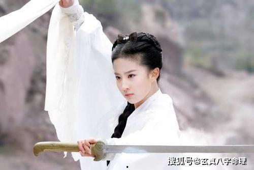 小龙女爆料心动男生视频,揭秘心动瞬间  第2张