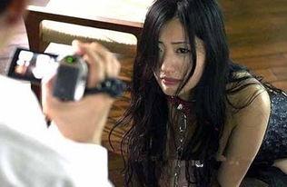 请做我的奴隶在线观看,一场跨越身份界限的禁忌之恋  第1张