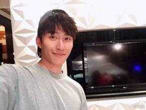 蜜桃哥哥爆料窦骁视频大全,揭秘明星幕后生活  第1张